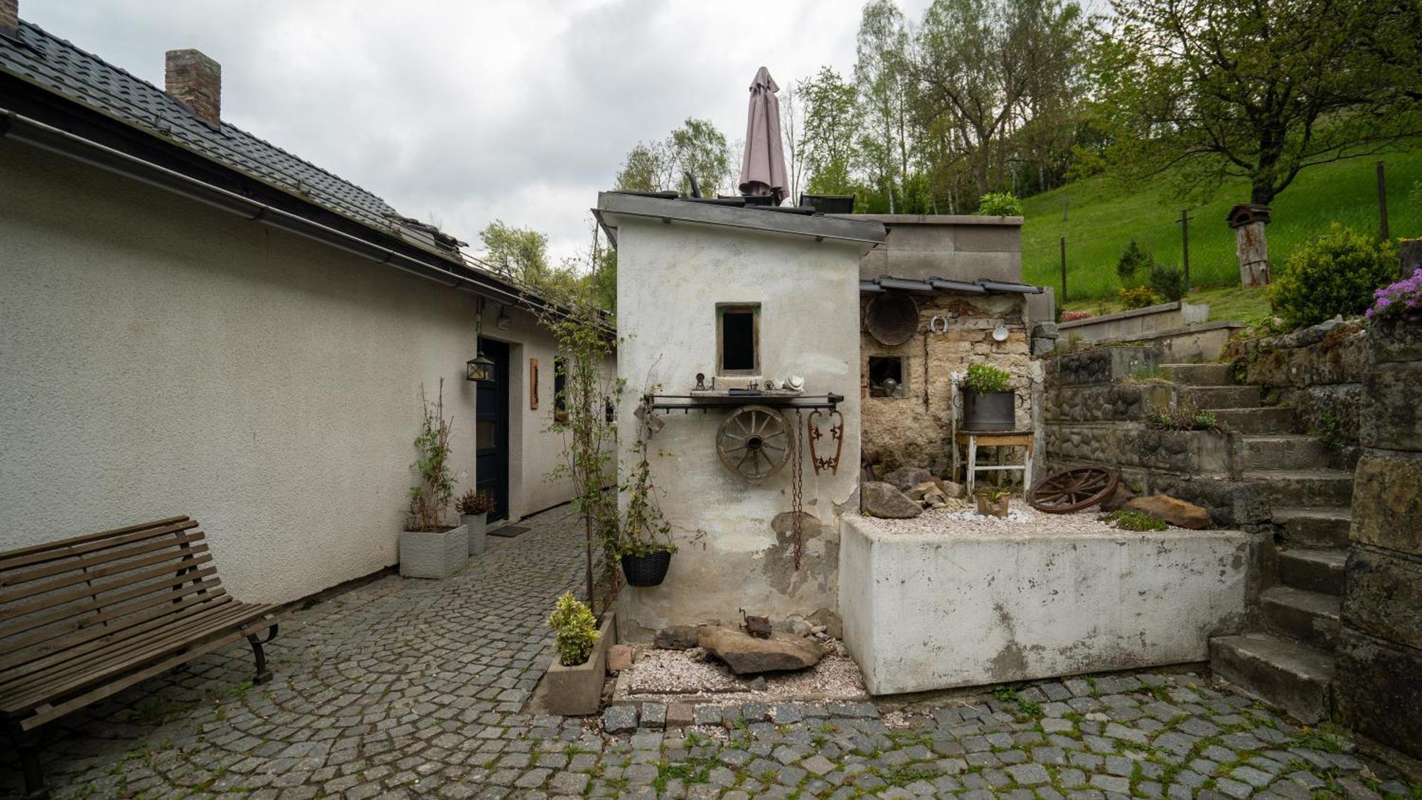 Chalupa Ema Nikol Rovensko pod Troskami Esterno foto